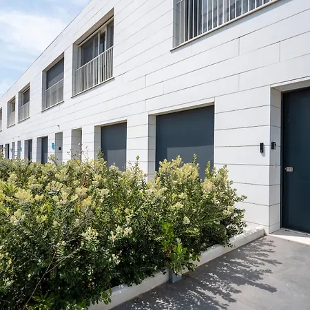 Costa Del Sud Apartment *